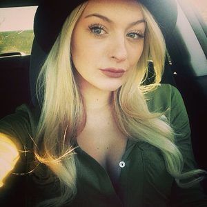 Meet your Posher, Kelsey